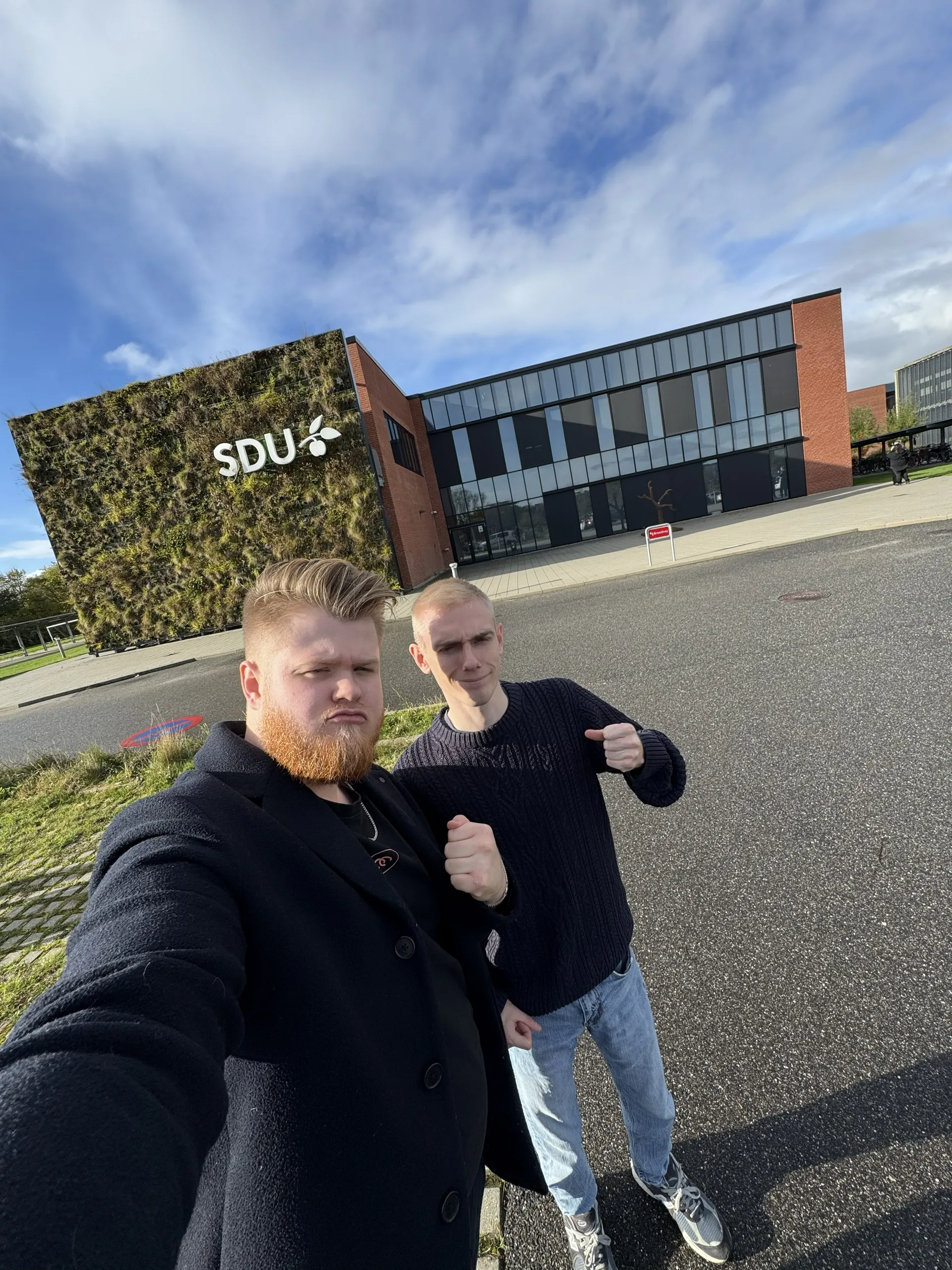 Stifterne Laust og Casper bag Direkte
